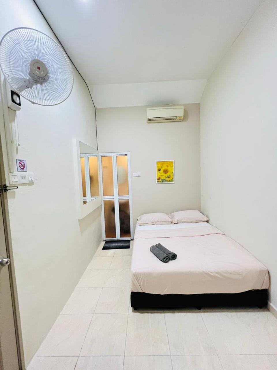 Room 4U Near Gurney Georgetown Eksteriør billede